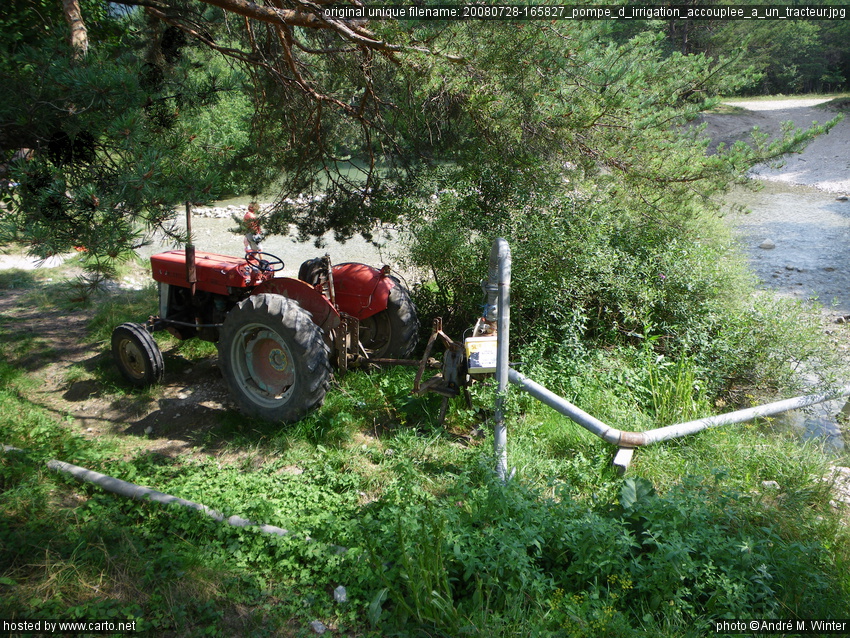 pompe arrosage tracteur